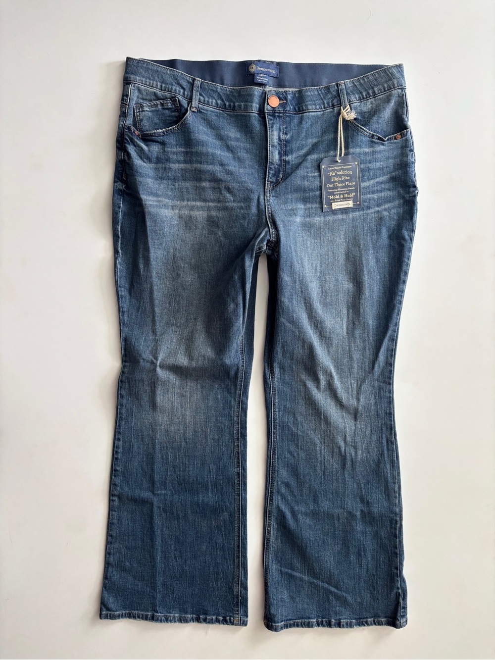 Democracy Jeans "Ab" Solution High Rise Out There Flare Mold & Hold Nwt